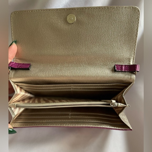 Dana Buchman Purple Wallet/Wristlet - Picture 4 of 4